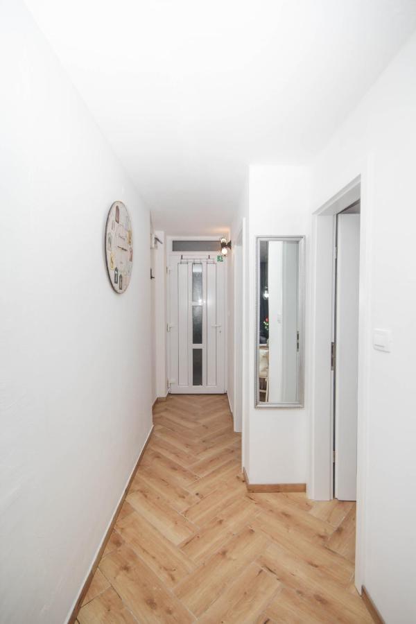 Lola'S Apartment Split Dış mekan fotoğraf